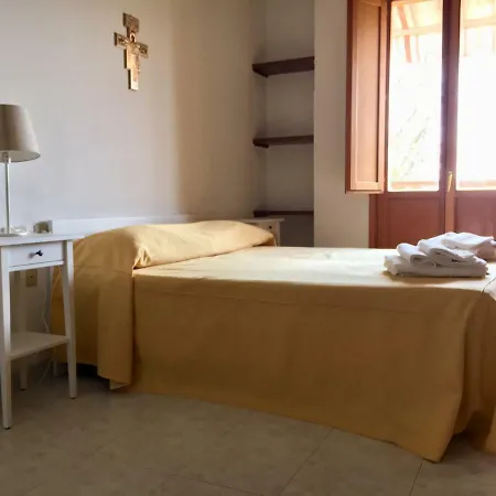 Hotel Casa Mater Ecclesiae *