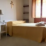 Hotel Casa Mater Ecclesiae *